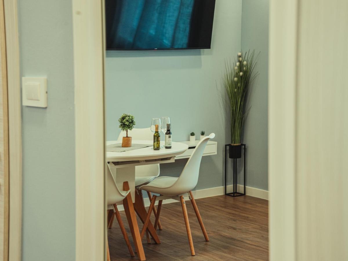 Apartmani Infinity Osijek Bagian luar foto