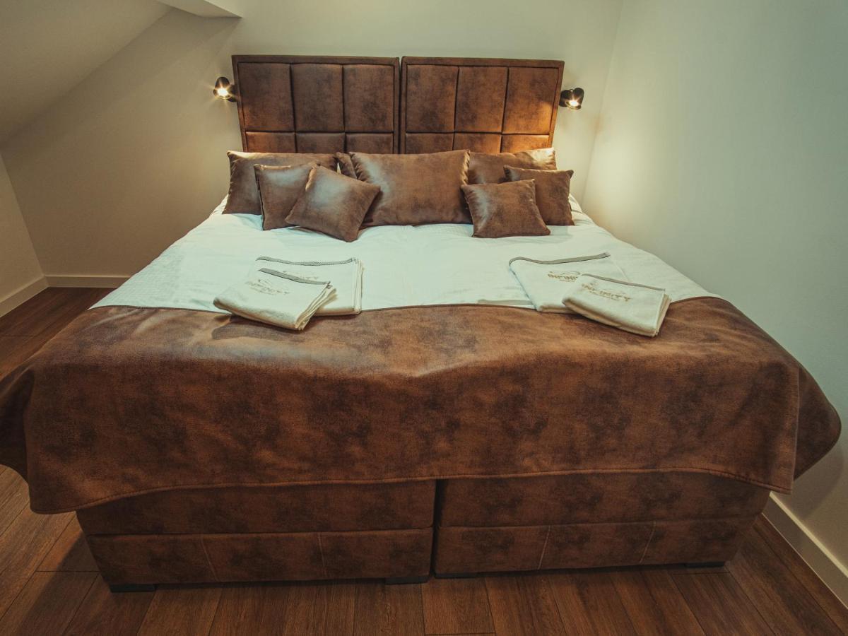 Apartmani Infinity Osijek Bagian luar foto