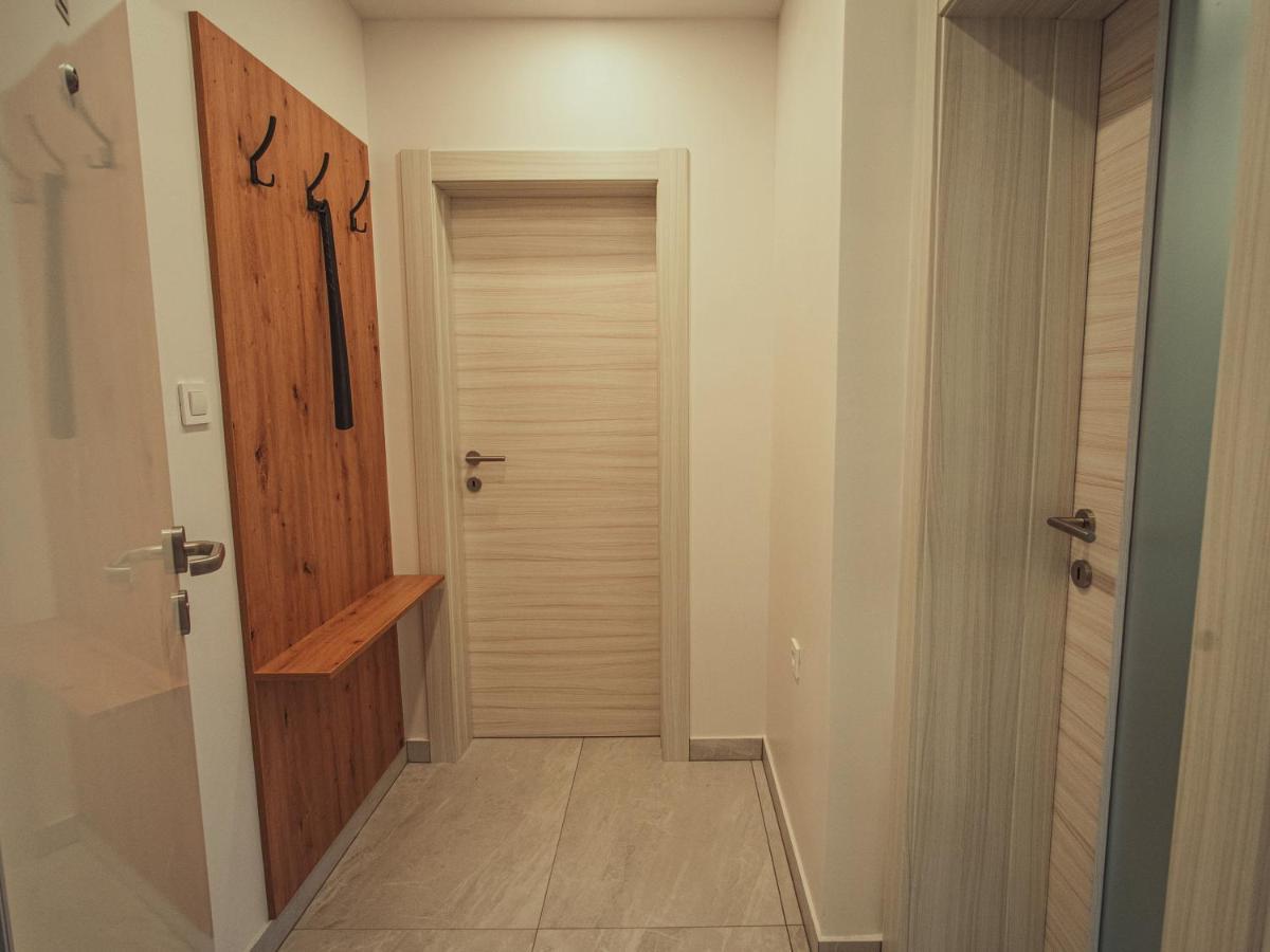 Apartmani Infinity Osijek Bagian luar foto