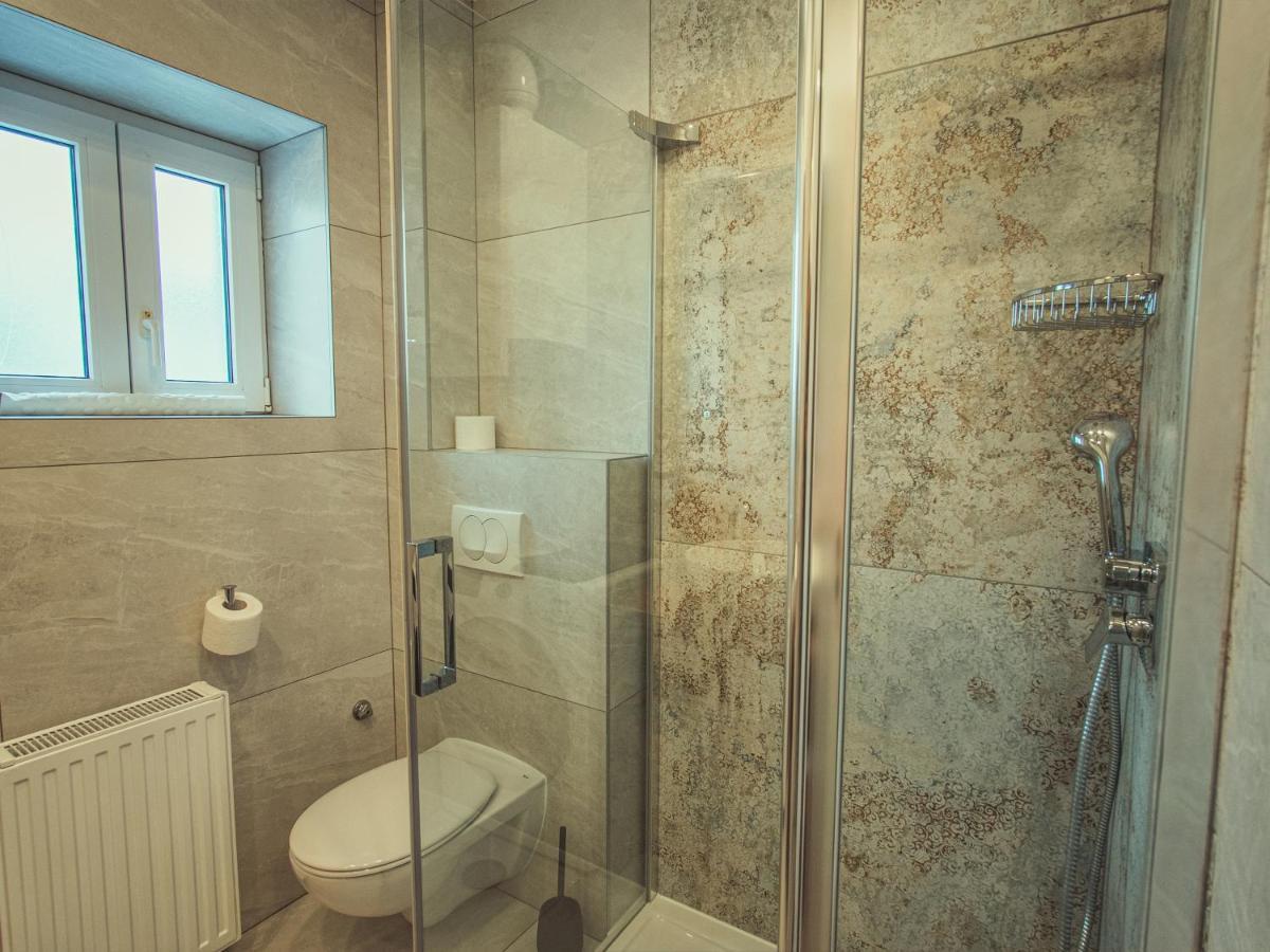 Apartmani Infinity Osijek Bagian luar foto