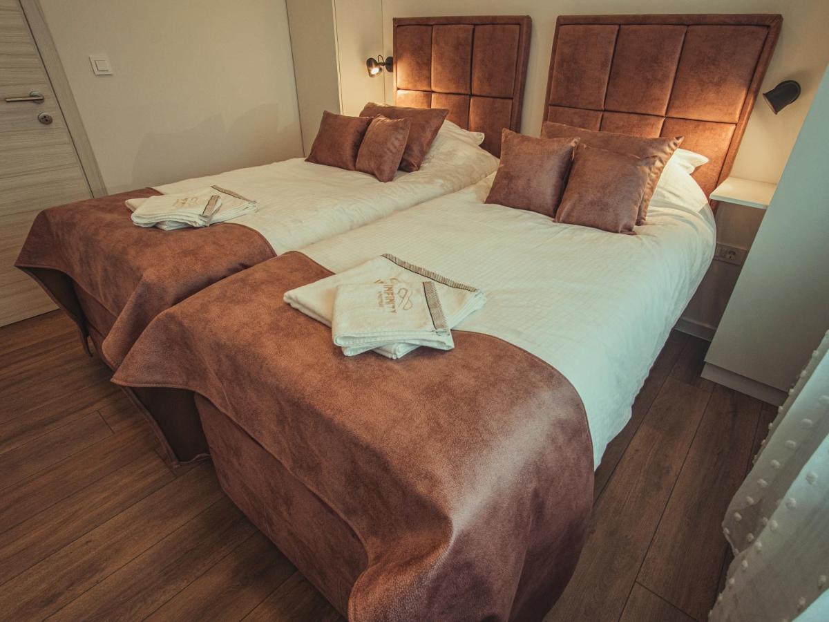 Apartmani Infinity Osijek Bagian luar foto