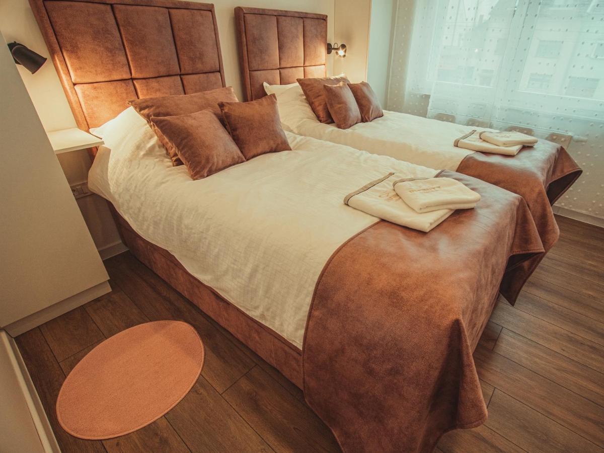 Apartmani Infinity Osijek Bagian luar foto