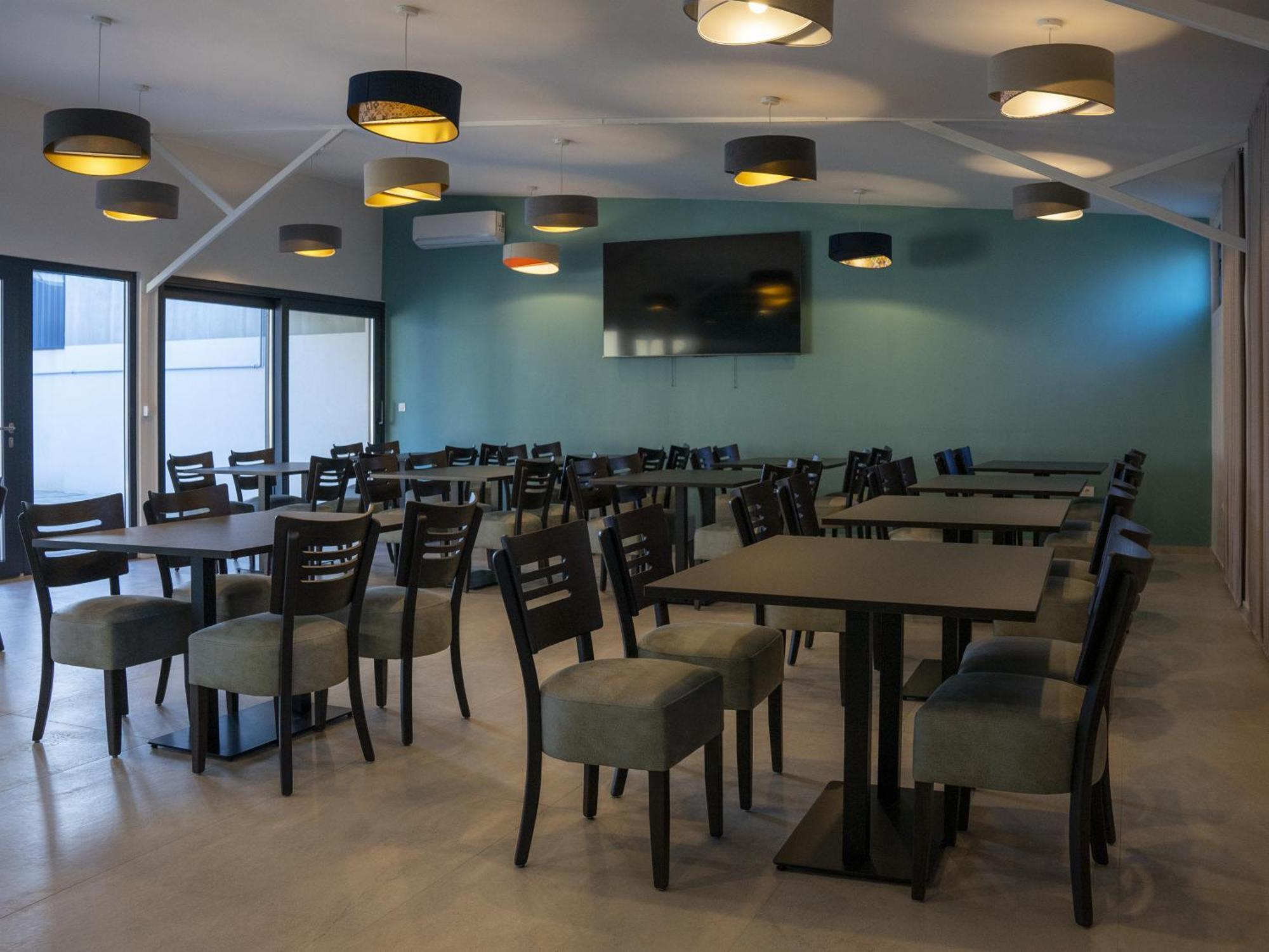 Apartmani Infinity Osijek Bagian luar foto